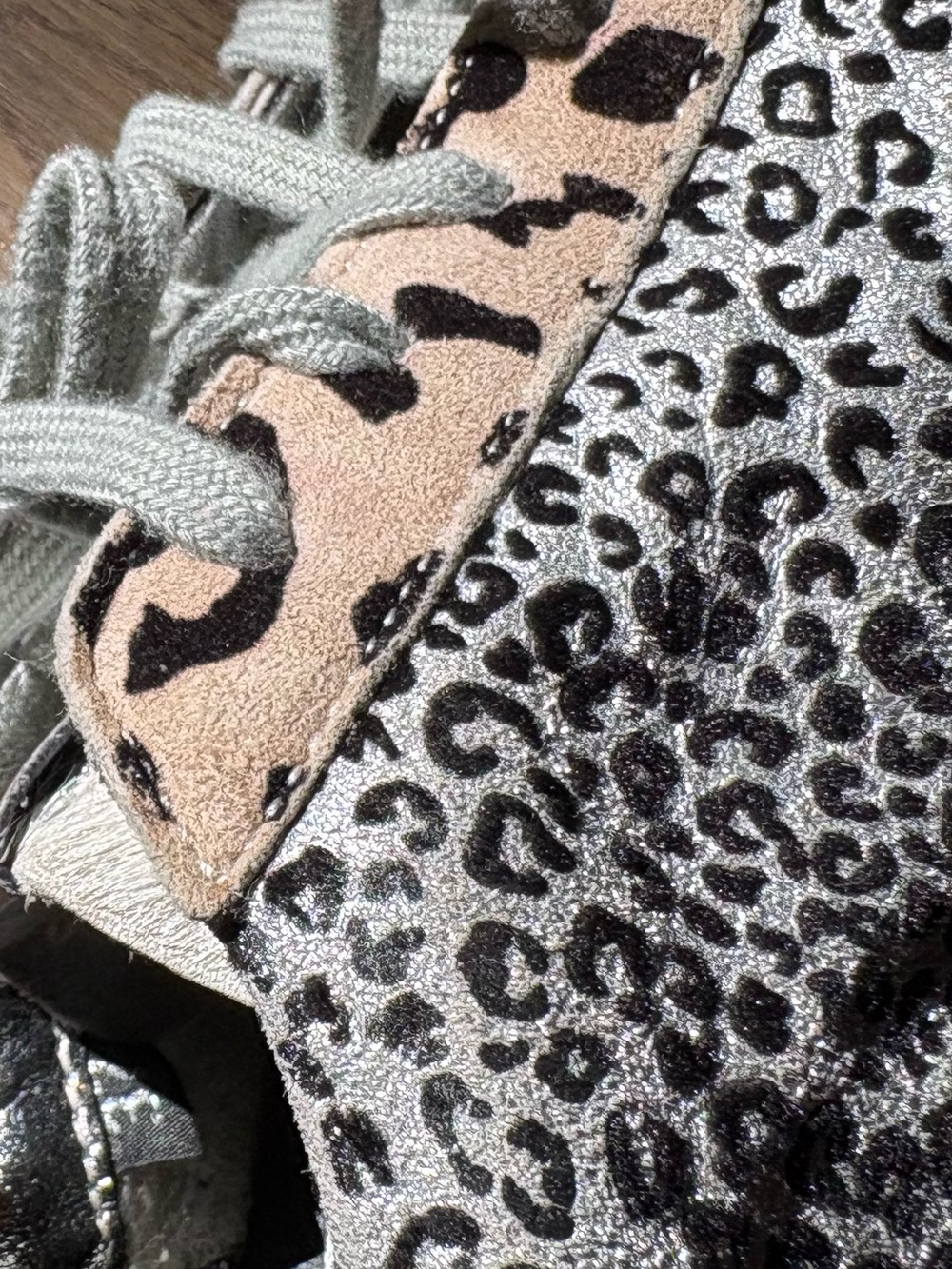 P448 Women's Gray Leopard & Zebra Print Low-Top Sneakers - Picture 9 of 9